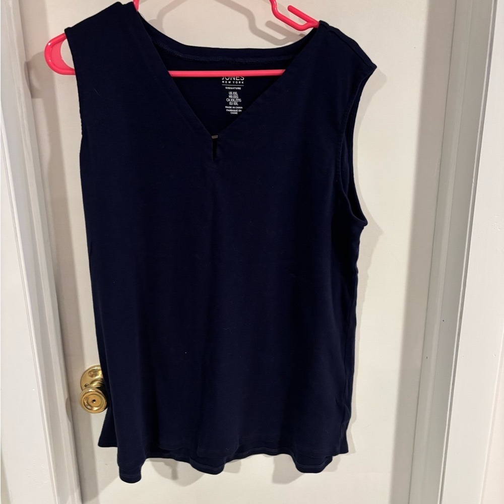 Jones New York Blue Tank Top Classic Sleeveless Design